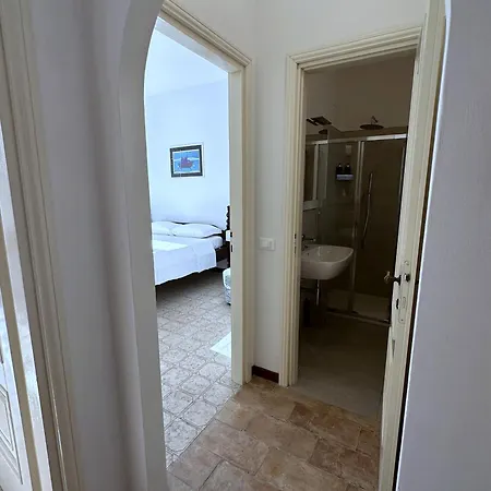 Terrace & Parking - Near Fegina モンテロッソ・アル・マーレ